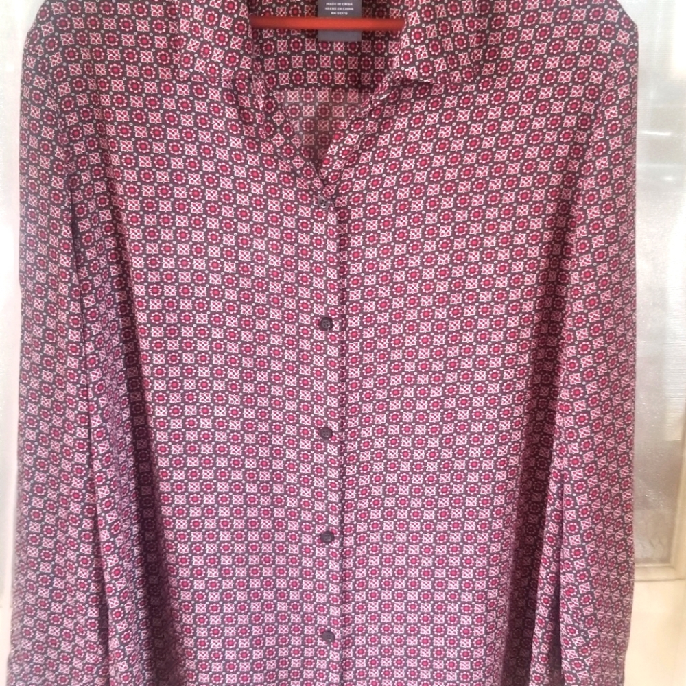 Long sleeve blouse by Chelsea and Theodore